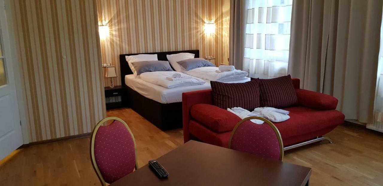 Hotel-Villa Lalee Dresden Buitenkant foto