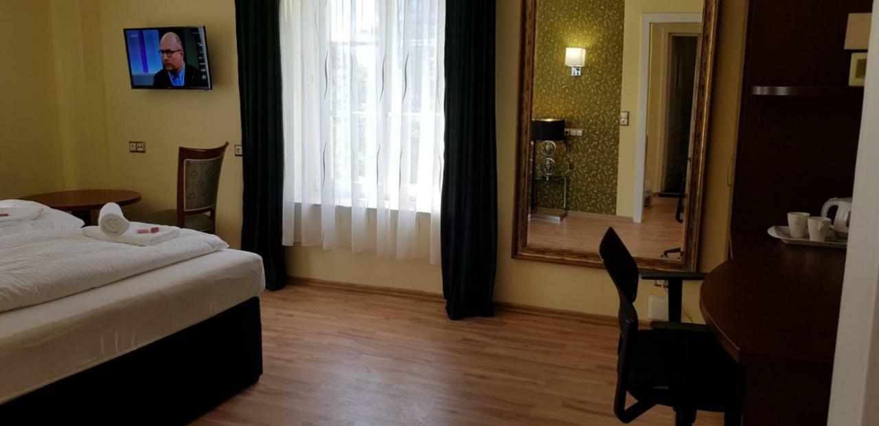 Hotel-Villa Lalee Dresden Buitenkant foto